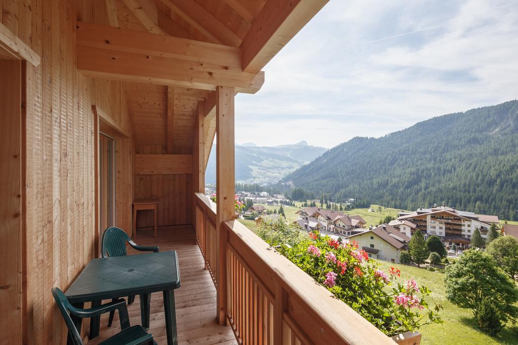 Aparthotel Garnì Sirio Colfosco Esterno foto