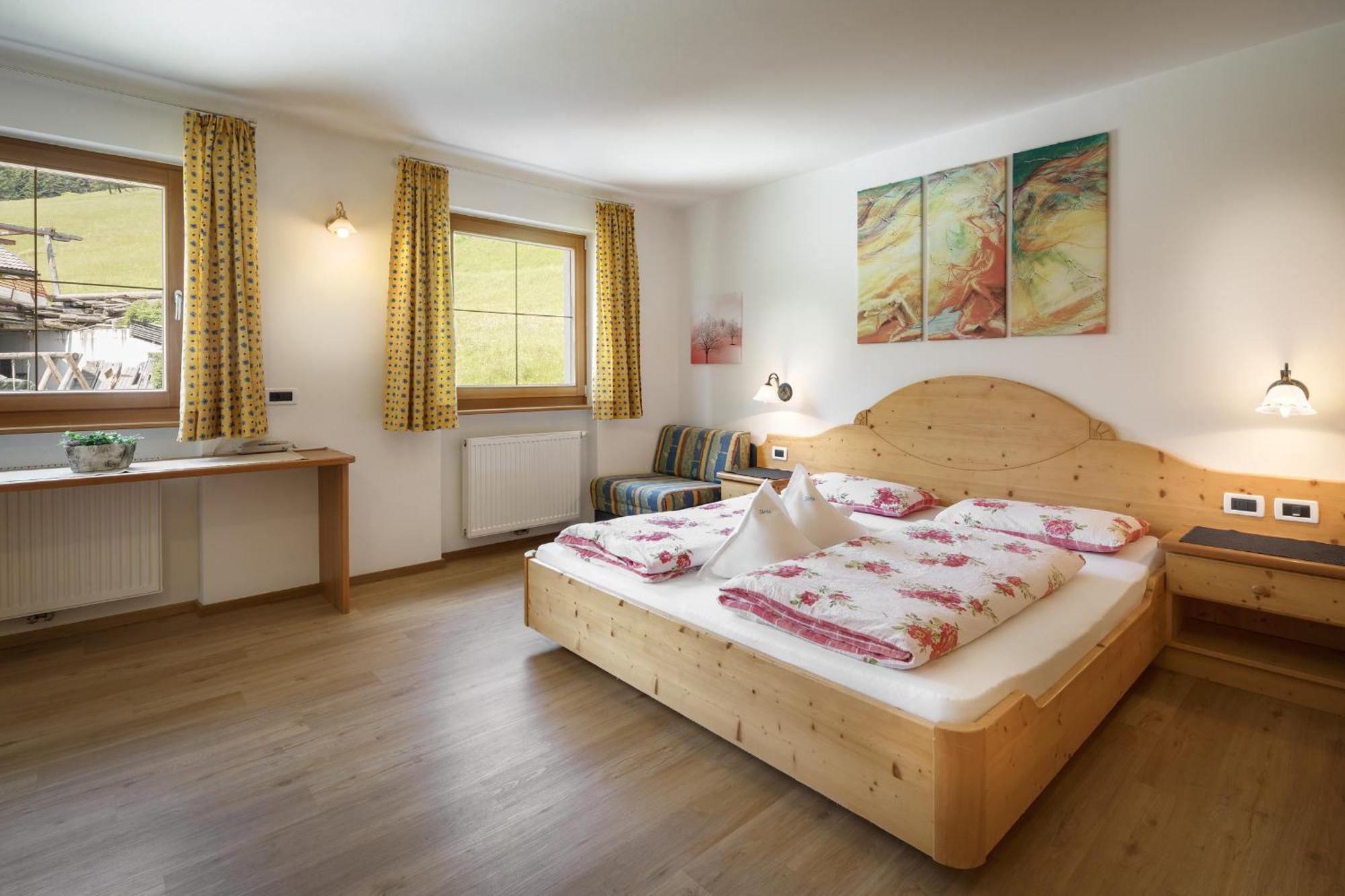 Aparthotel Garnì Sirio Colfosco Esterno foto