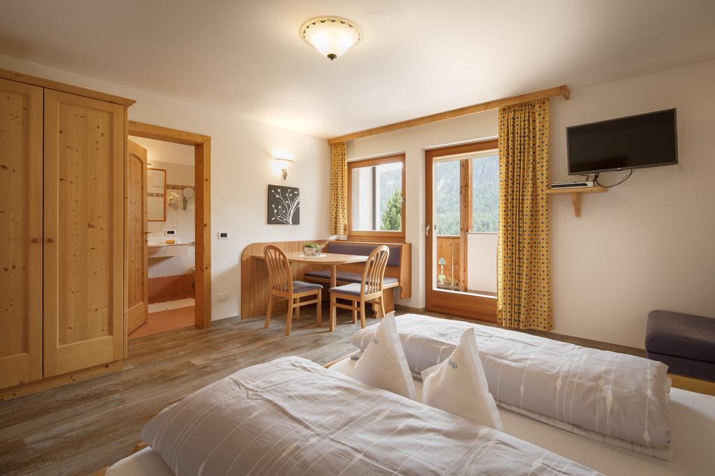 Aparthotel Garnì Sirio Colfosco Esterno foto